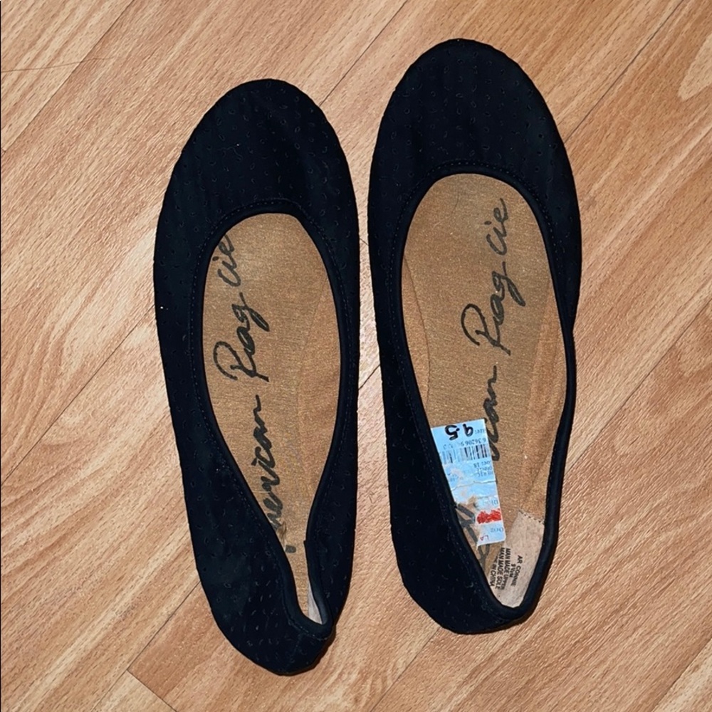 Black Flats